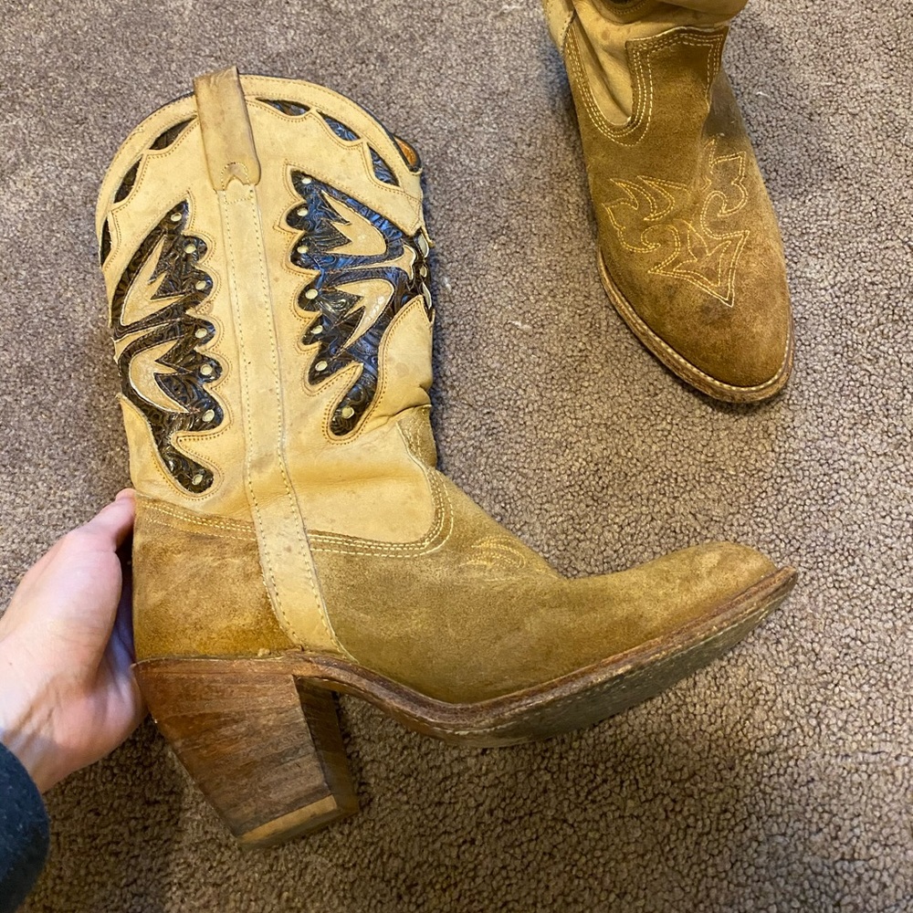 Miss Capezio vintage butterfly boots sz 9M